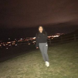 Meet your Posher, Ninissy